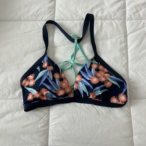 Women’s small Patagonia nano grip bikini swim top